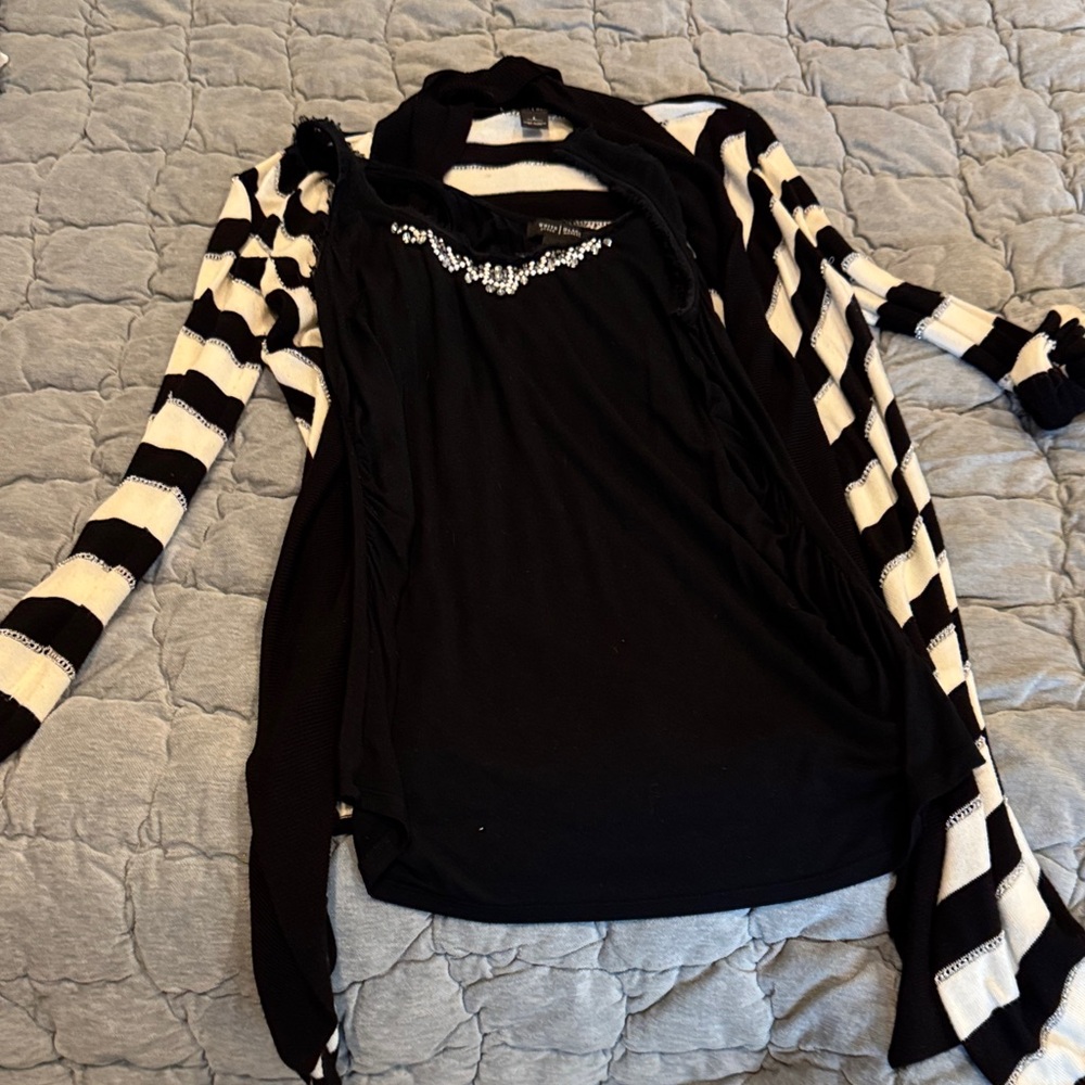 Black and White Striped Women's Top